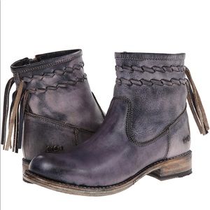 BED STU Leather Booties Sz 9. Like new